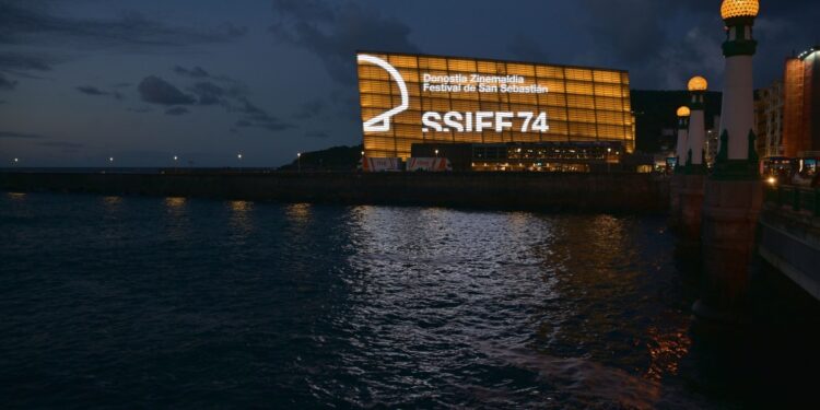 El audiovisual canario exhibe su fortaleza en San Sebastián junto a una delegación de profesionales