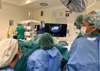 El Hospital Molina Orosa, pionero en Canarias en incorporar la ablación de miomas por microondas