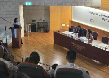 El Doctor Negrín reúne a a más de cien expertos en cirugía para analizar los últimos avances de la especialidad