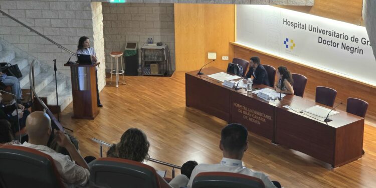 El Doctor Negrín reúne a a más de cien expertos en cirugía para analizar los últimos avances de la especialidad