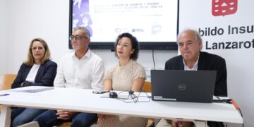 Ana Padrón: “Ante la violencia contra la mujer, la respuesta debe de ser rápida y profesional”