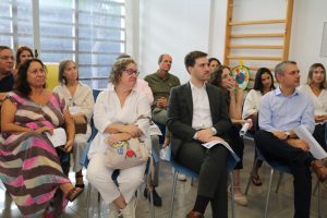 Comitiva europea conociendo el programa