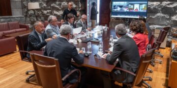 El Gobierno de Canarias destinará 9,9 millones de euros a las dos capitales en su presupuesto del próximo año