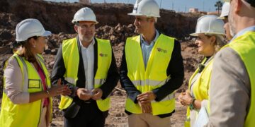 Clavijo subraya la “clara apuesta” del Gobierno por reforzar la atención sanitaria en el norte de Fuerteventura