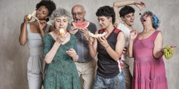 ‘Doce metros cuadrados de piel’: teatro, sexualidad, deseo y memoria