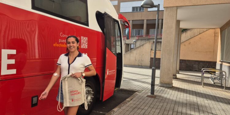 El SCS continúa esta semana con la campaña de donación de sangre en las universidades públicas canarias