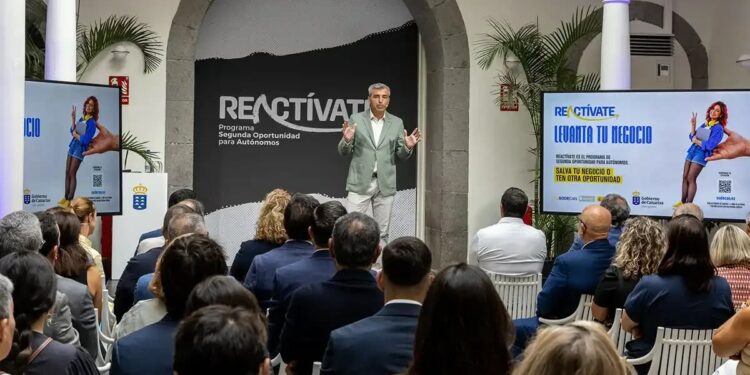 Canarias registra nuevo récord de autónomos y confirma el éxito de las medidas de apoyo al sector