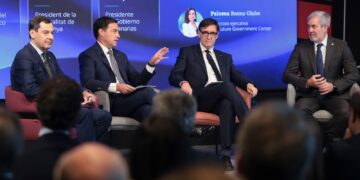 Clavijo defiende en Bilbao una inteligencia artificial al servicio de los ciudadanos y de los servicios públicos
