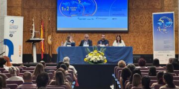 Docentes y especialistas abordan los retos de la enseñanza del francés en las islas en las I Jornadas Francófonas