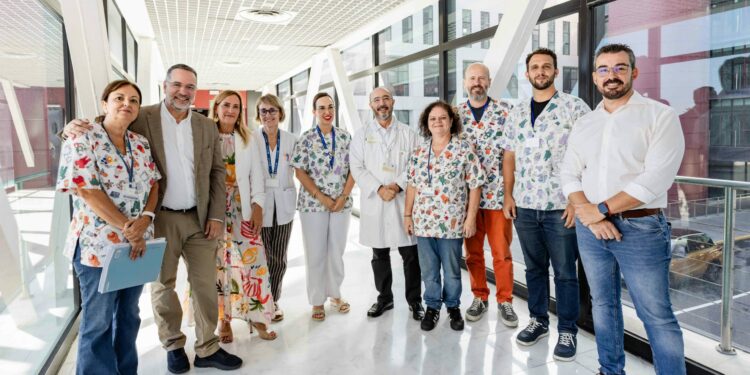 Poli Suárez conoce de primera mano el trabajo del profesorado de las aulas hospitalarias