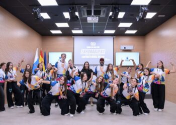 Deportes pone en valor la trayectoria y el trabajo de la Escuela de Baile 5DB en la danza urbana