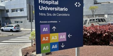 El Hospital La Candelaria atiende casi 2.500 personas con osteoporosis al año