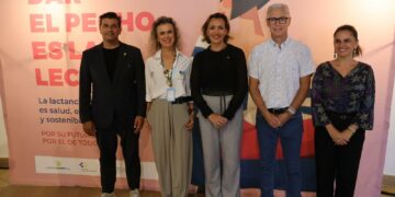 Sanidad celebra unas jornadas profesionales para promover la lactancia materna