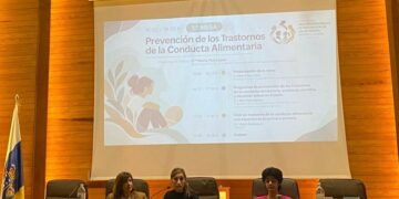 El HUC reúne a más de ochenta de expertos en el abordaje de la salud mental infanto juvenil