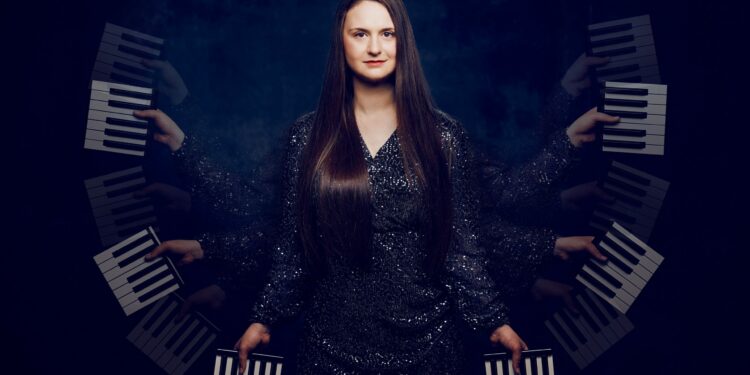 Concierto ‘Del caos al cosmos’, con Laura Farré, en Fuerteventura, Lanzarote y La Palma