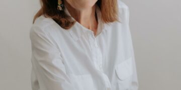 Lola Suárez, referente de la literatura infantil y juvenil, protagonista del Día de las Escritoras Canarias