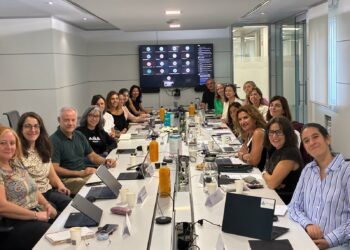 Profesionales del SCS exponen su experiencia en atención sanitaria y social domiciliaria en un encuentro nacional