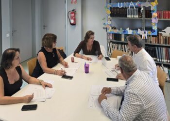 El SCS celebra un encuentro de trabajo con los directores de área para analizar los Servicios Sanitarios