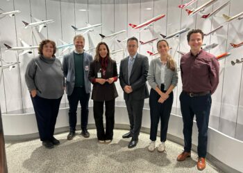 Turismo presenta Canarias como destino de invierno en Canadá por su conectividad, clima e identidad